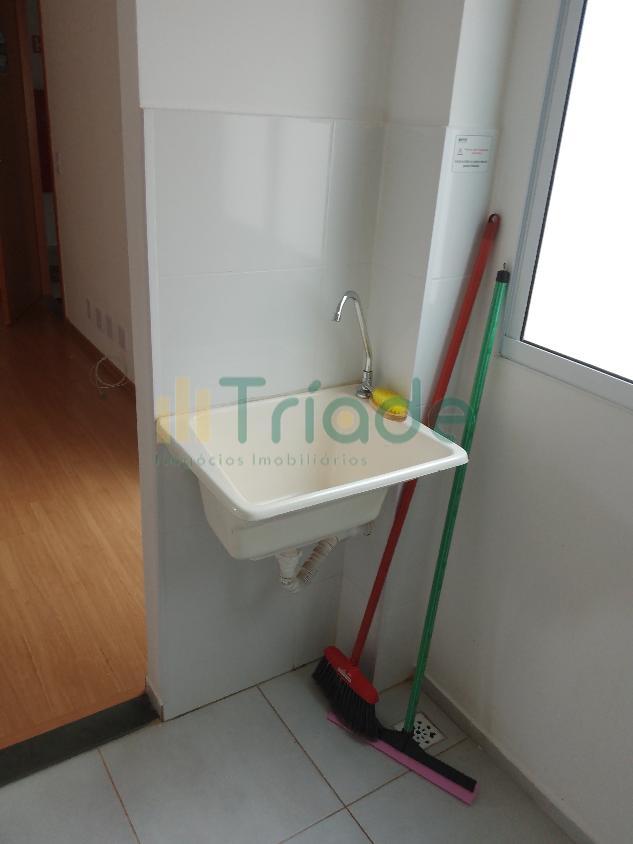 Apartamento para alugar com 2 quartos, 50m² - Foto 4