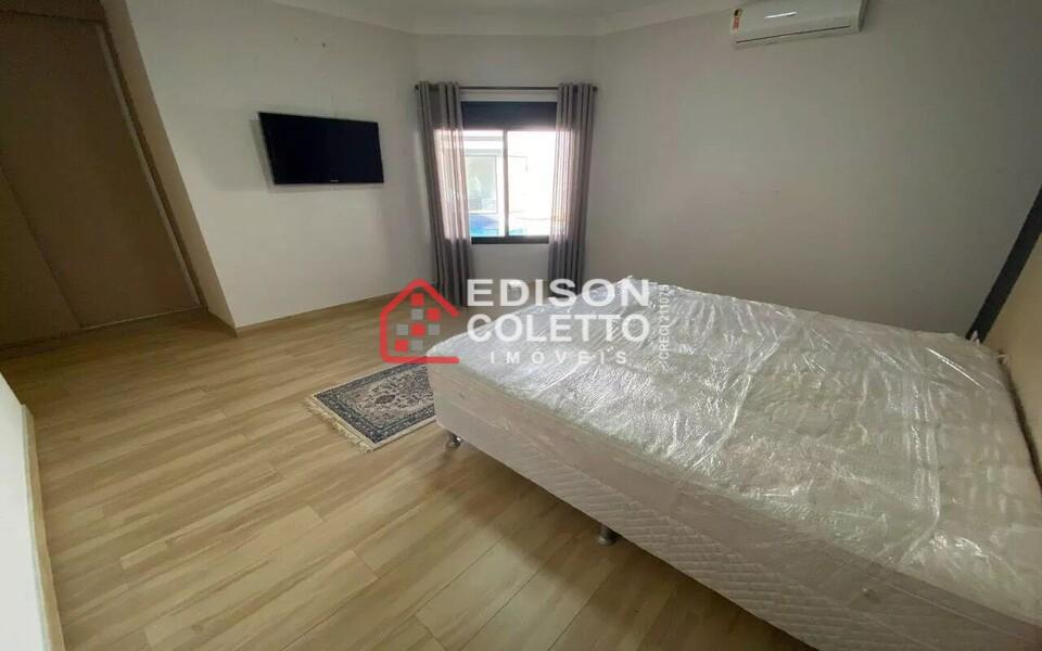 Casa de Condomínio à venda com 3 quartos, 270m² - Foto 9