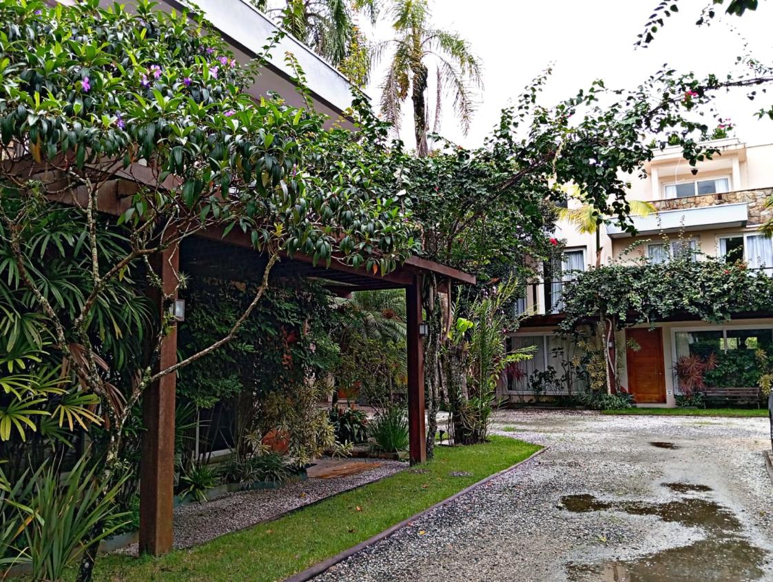 Casa de Condomínio à venda com 4 quartos, 158m² - Foto 2