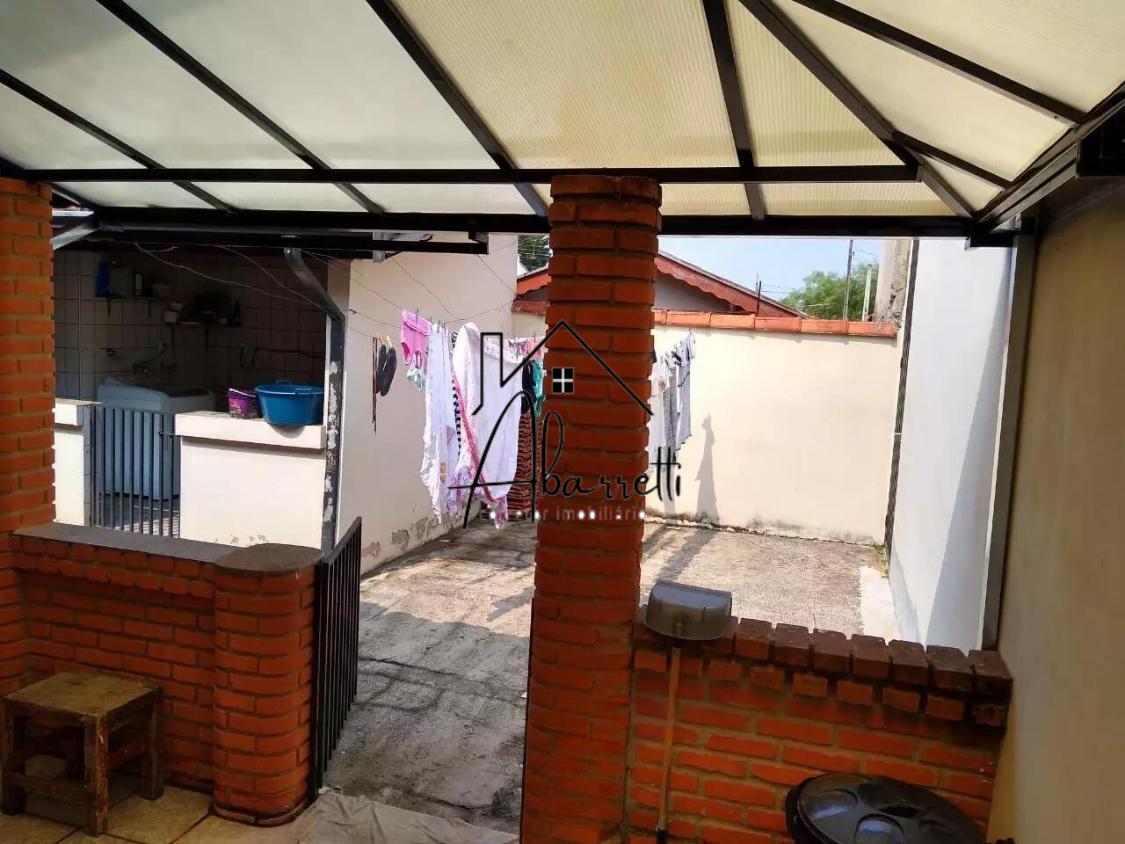 Casa à venda com 5 quartos, 230m² - Foto 19