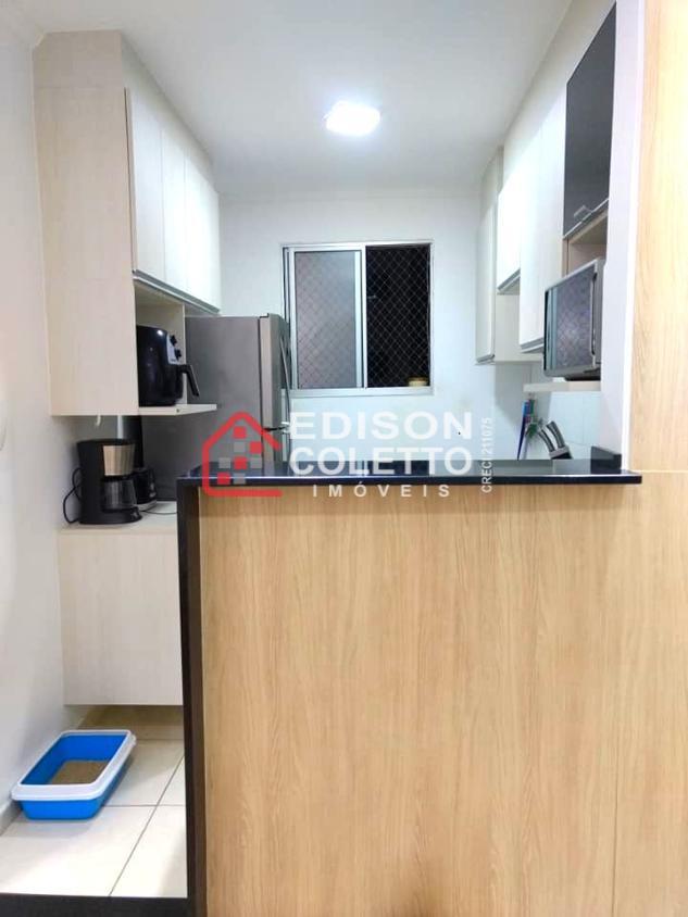 Apartamento à venda com 2 quartos, 47m² - Foto 4