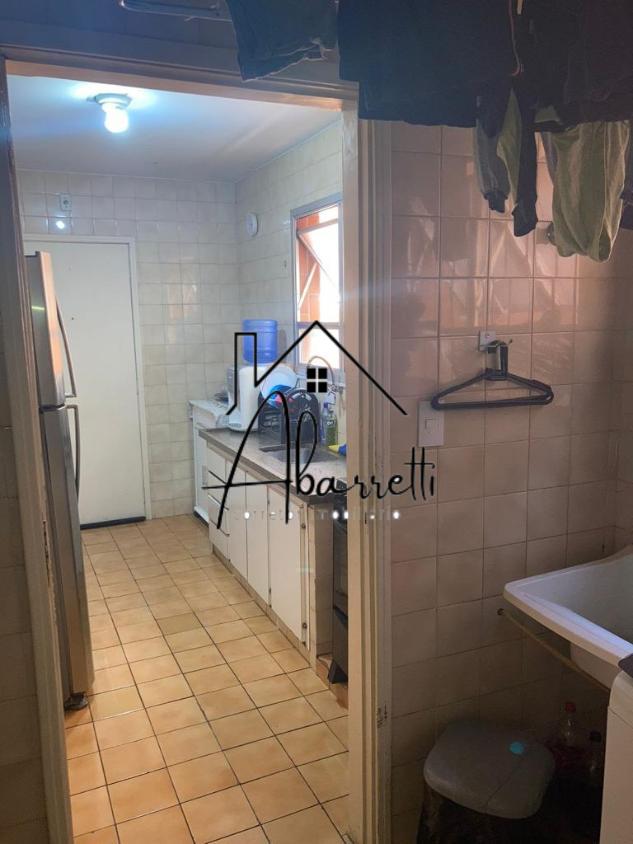 Apartamento à venda com 3 quartos, 98m² - Foto 13