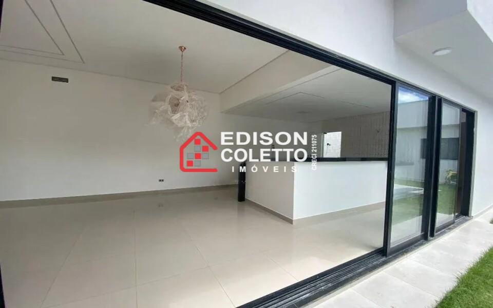 Casa à venda com 3 quartos, 197m² - Foto 14