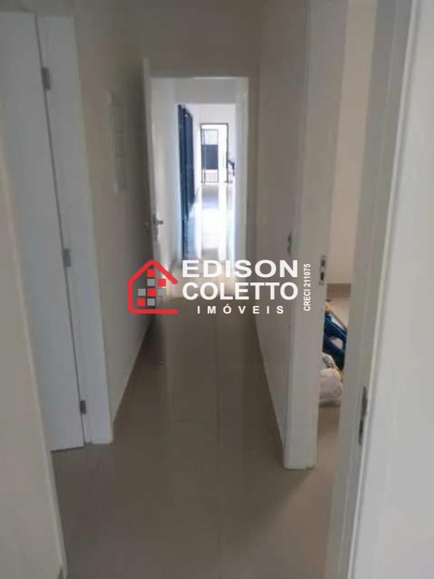 Casa à venda com 3 quartos, 197m² - Foto 19