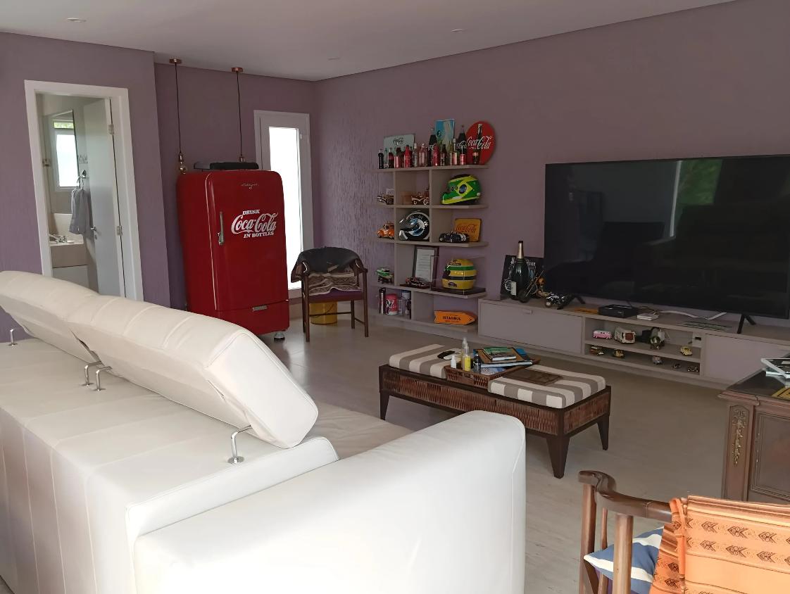 Casa de Condomínio à venda com 4 quartos, 300m² - Foto 4