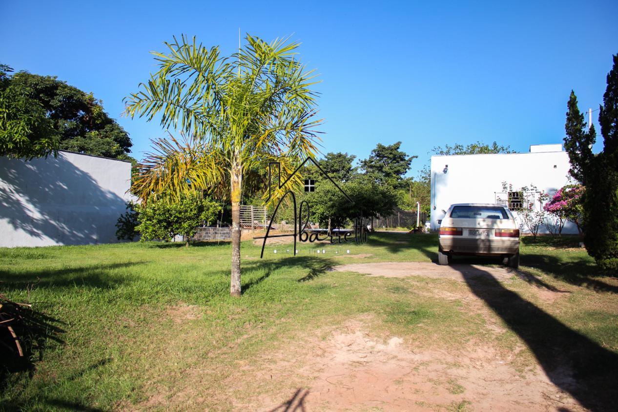 Fazenda à venda com 2 quartos, 1650m² - Foto 2