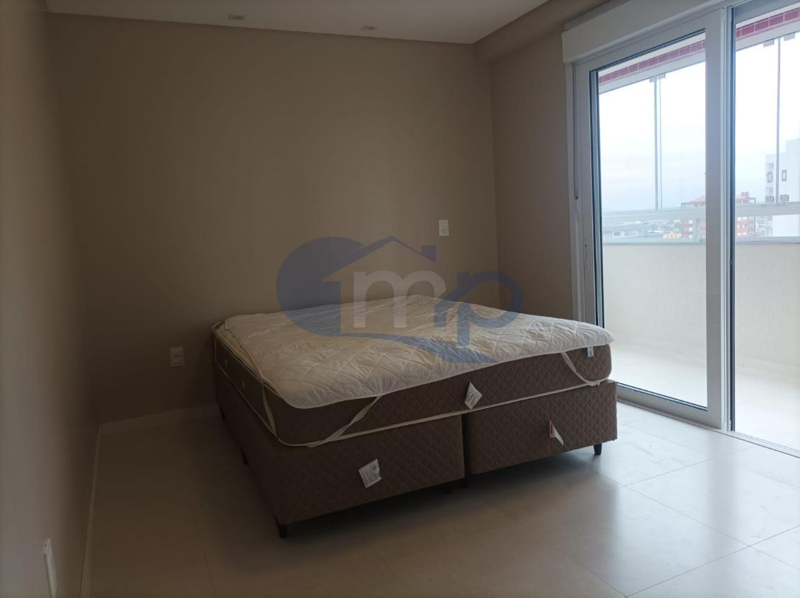 Apartamento à venda com 3 quartos, 141m² - Foto 18