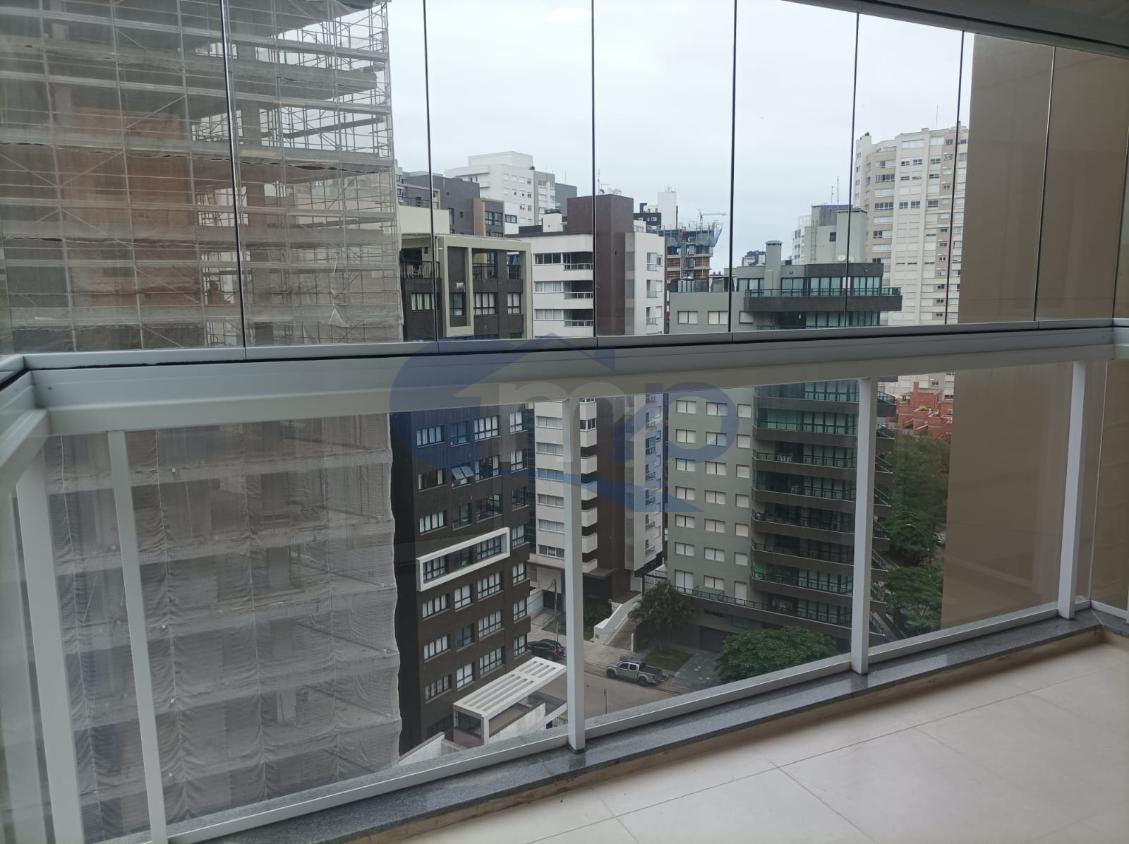 Apartamento à venda com 3 quartos, 141m² - Foto 28