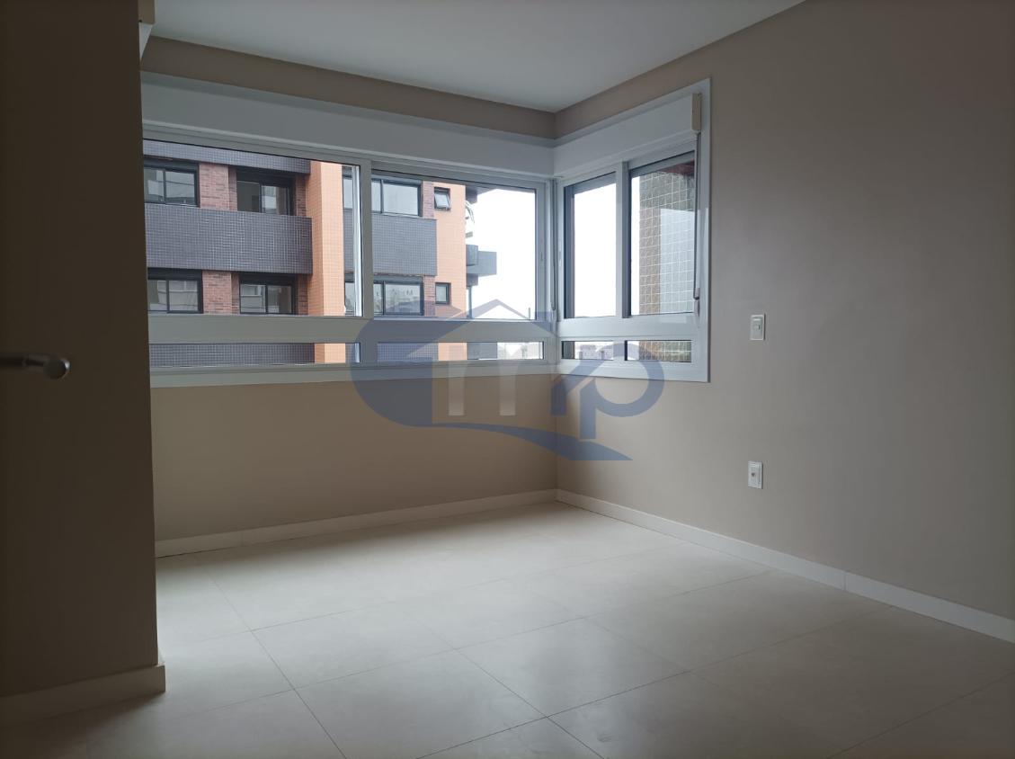 Apartamento à venda com 3 quartos, 141m² - Foto 25