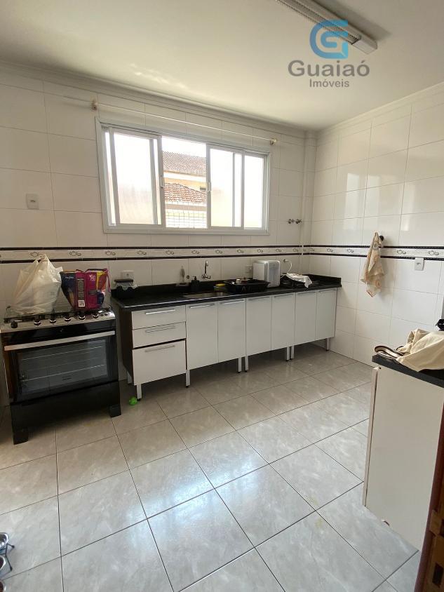 Casa à venda com 3 quartos, 157m² - Foto 8