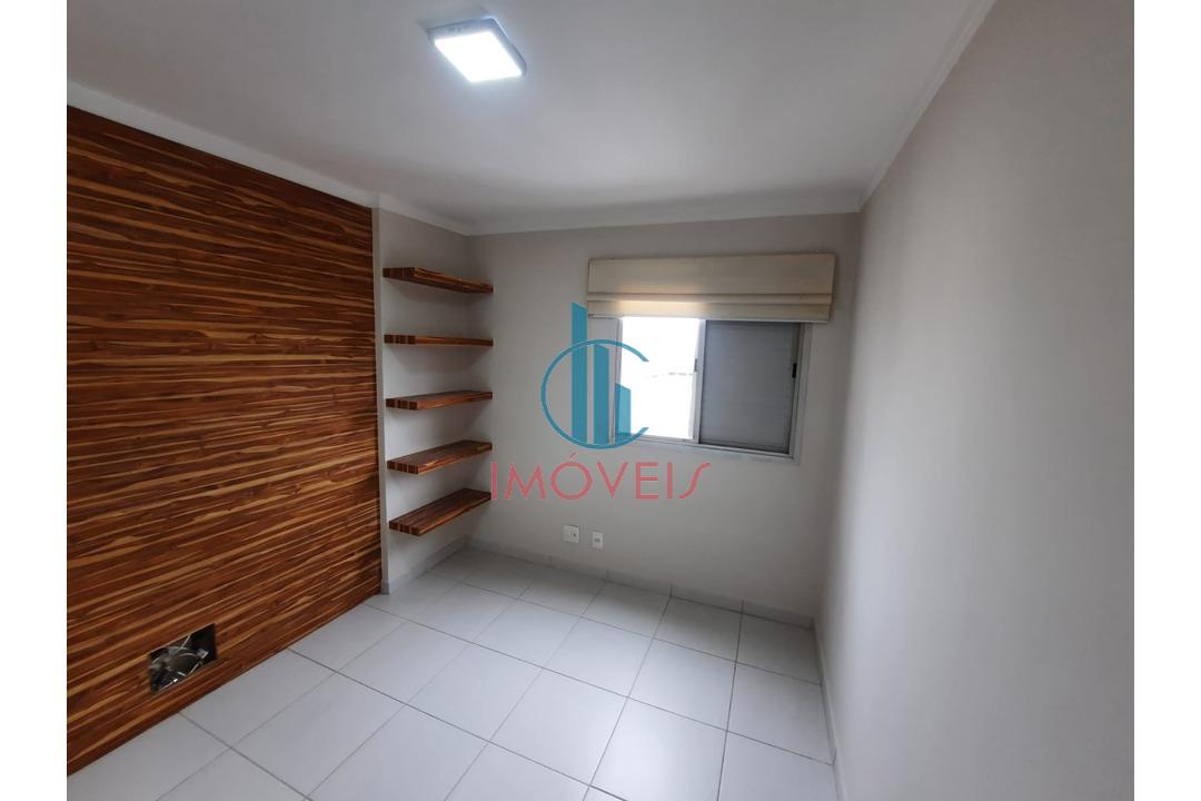 Apartamento à venda com 3 quartos, 90m² - Foto 2