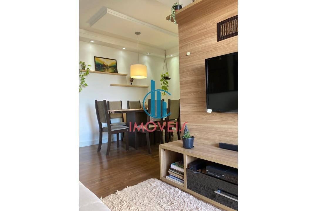 Apartamento à venda com 2 quartos, 64m² - Foto 4