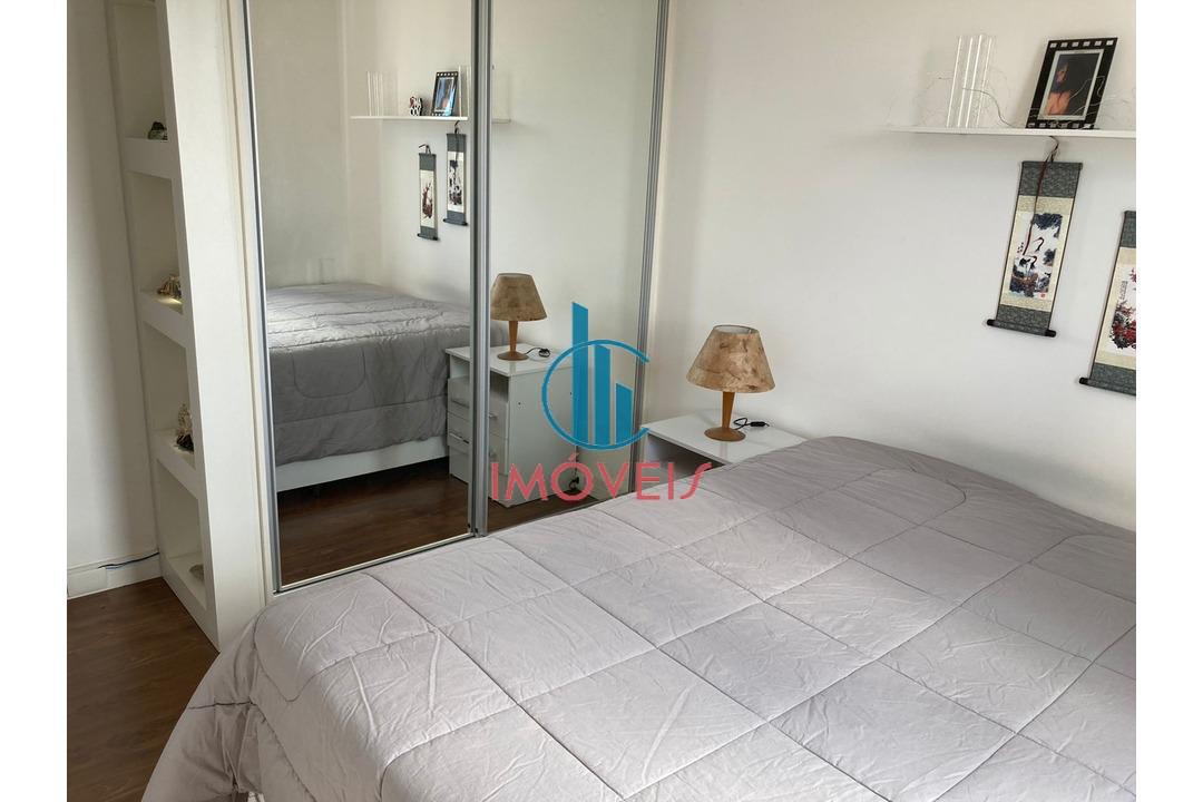 Apartamento à venda com 2 quartos, 64m² - Foto 17