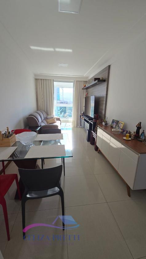 Apartamento à venda com 2 quartos, 93m² - Foto 2