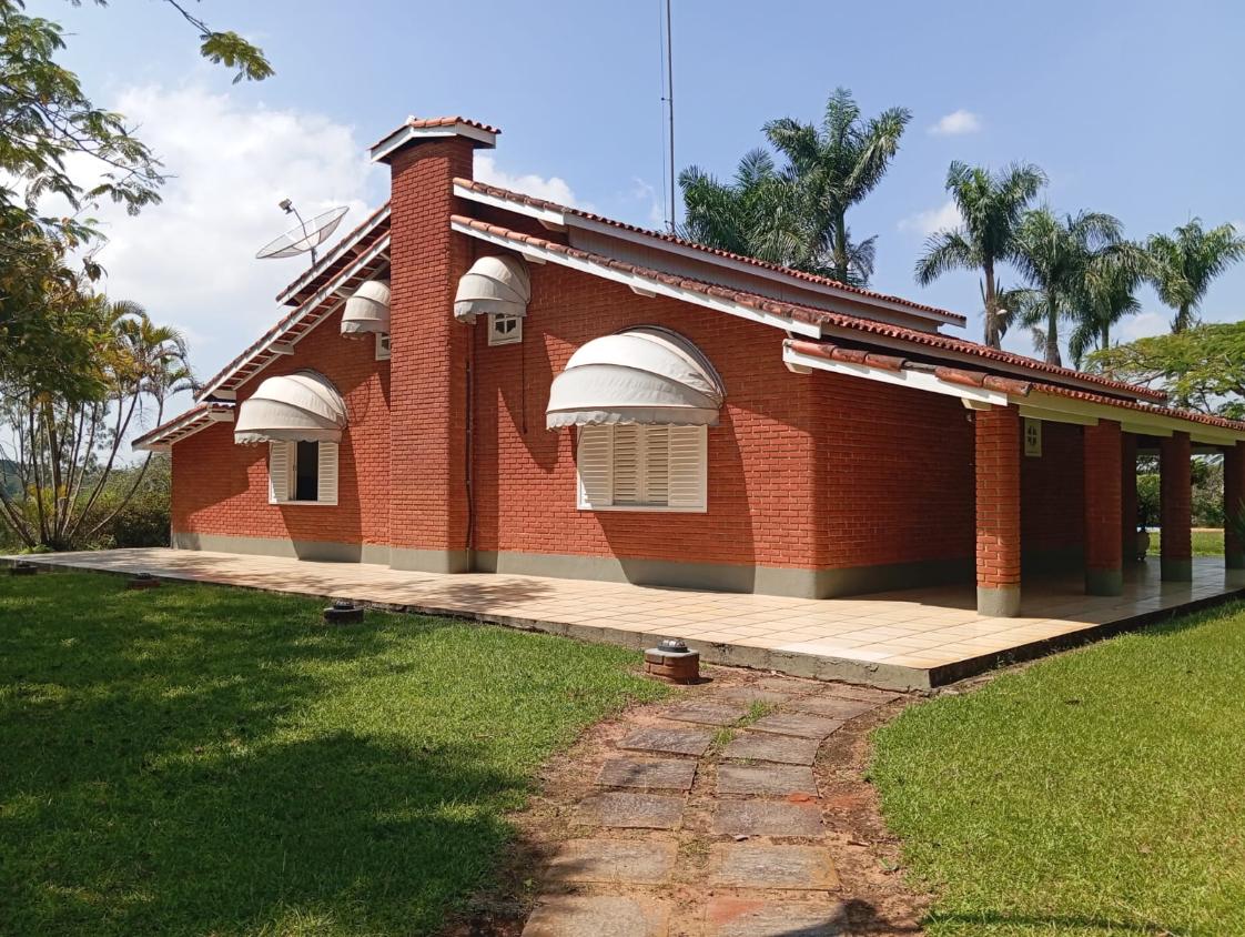 Fazenda à venda com 3 quartos, 119000m² - Foto 2