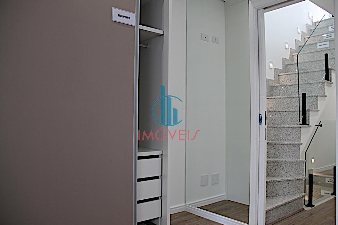 Casa à venda com 4 quartos, 160m² - Foto 18