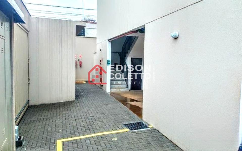 Imóvel Comercial Padrão à venda com 1 quarto, 478m² - Foto 18