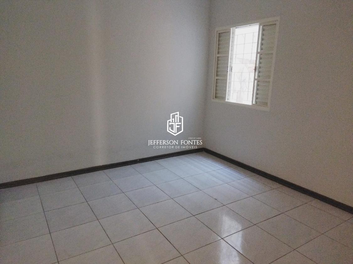 Casa à venda com 3 quartos, 200m² - Foto 18