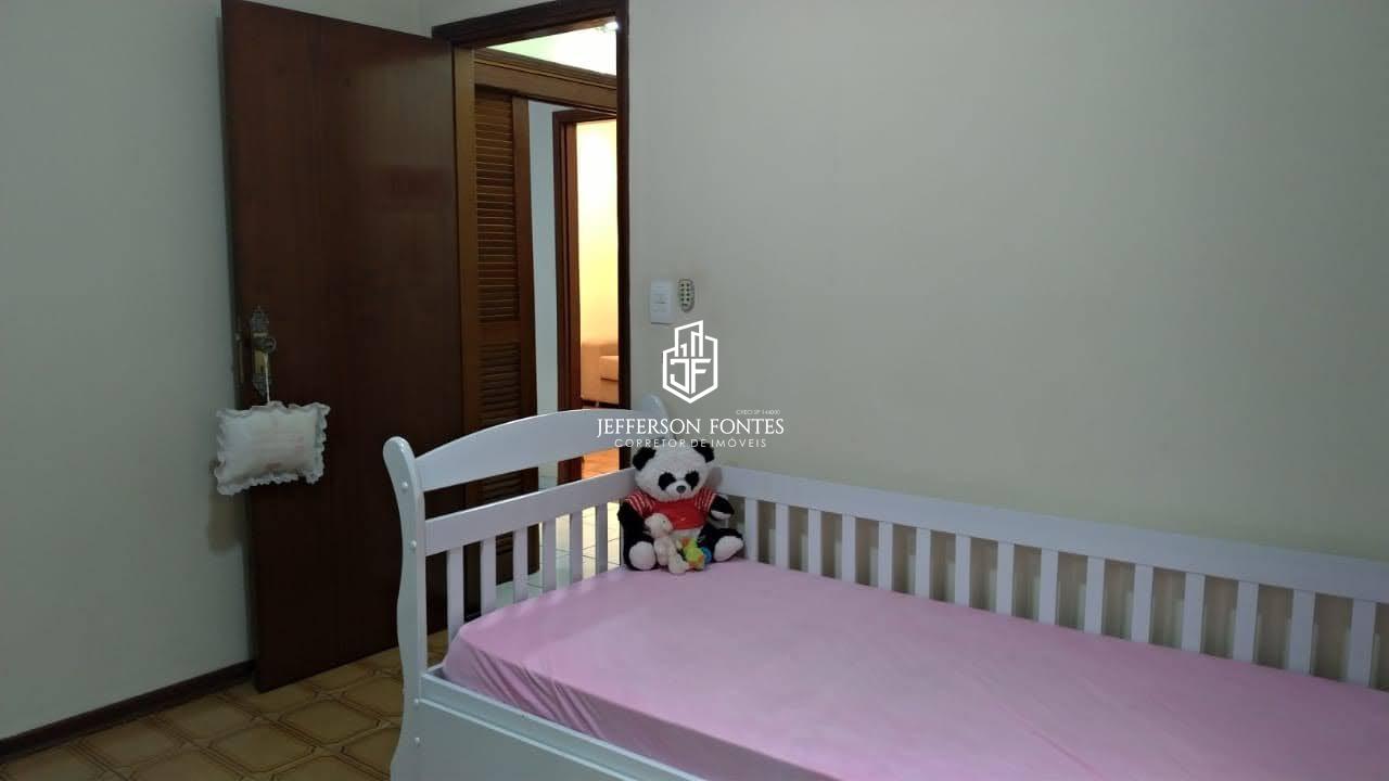 Casa à venda com 2 quartos, 125m² - Foto 8