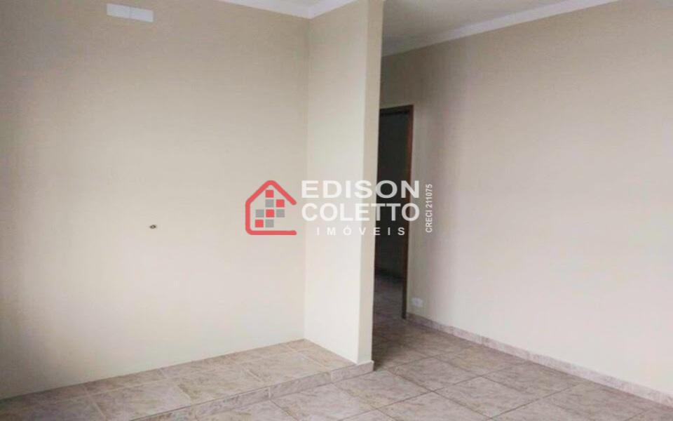 Casa à venda com 3 quartos, 198m² - Foto 12