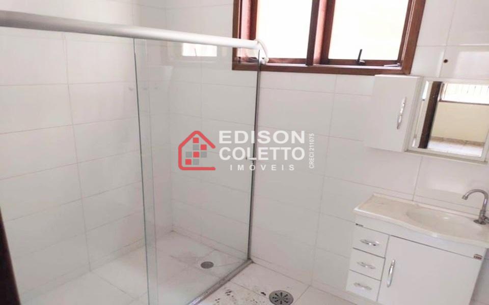 Casa à venda com 3 quartos, 198m² - Foto 13