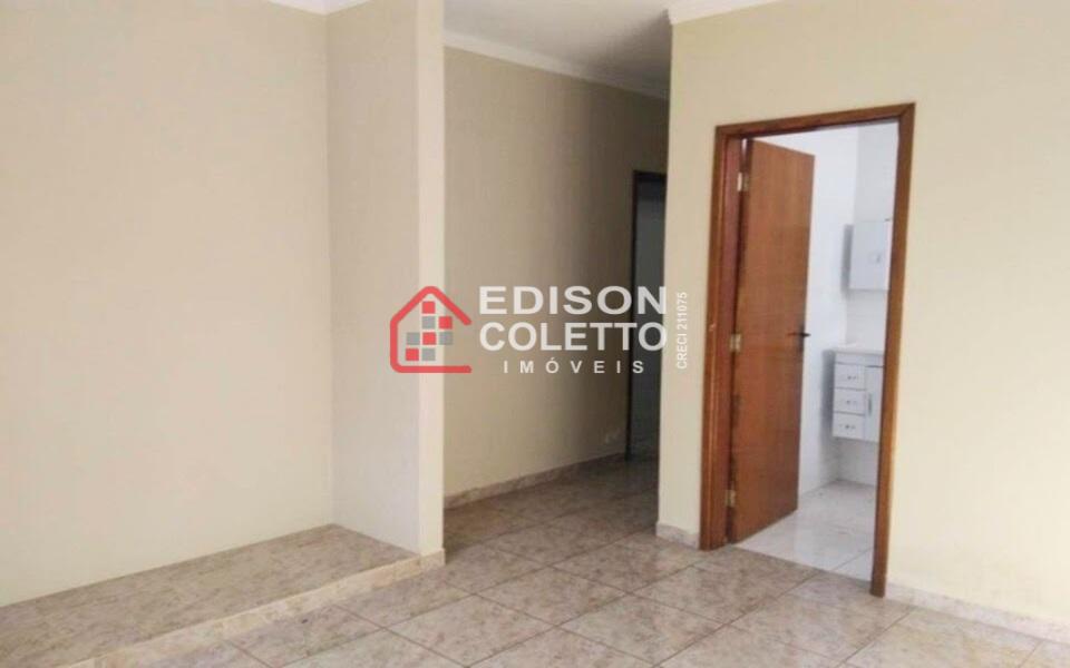 Casa à venda com 3 quartos, 198m² - Foto 14