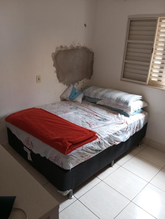 Casa à venda com 3 quartos, 200m² - Foto 3