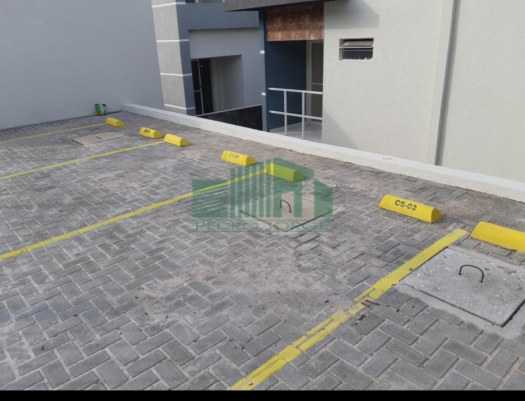 Casa à venda com 3 quartos, 100m² - Foto 8