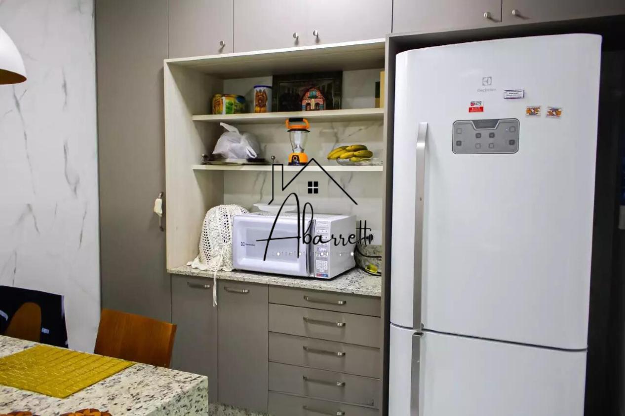 Apartamento à venda com 3 quartos, 156m² - Foto 10