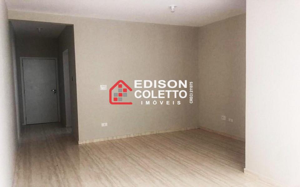 Apartamento à venda com 3 quartos, 66m² - Foto 2