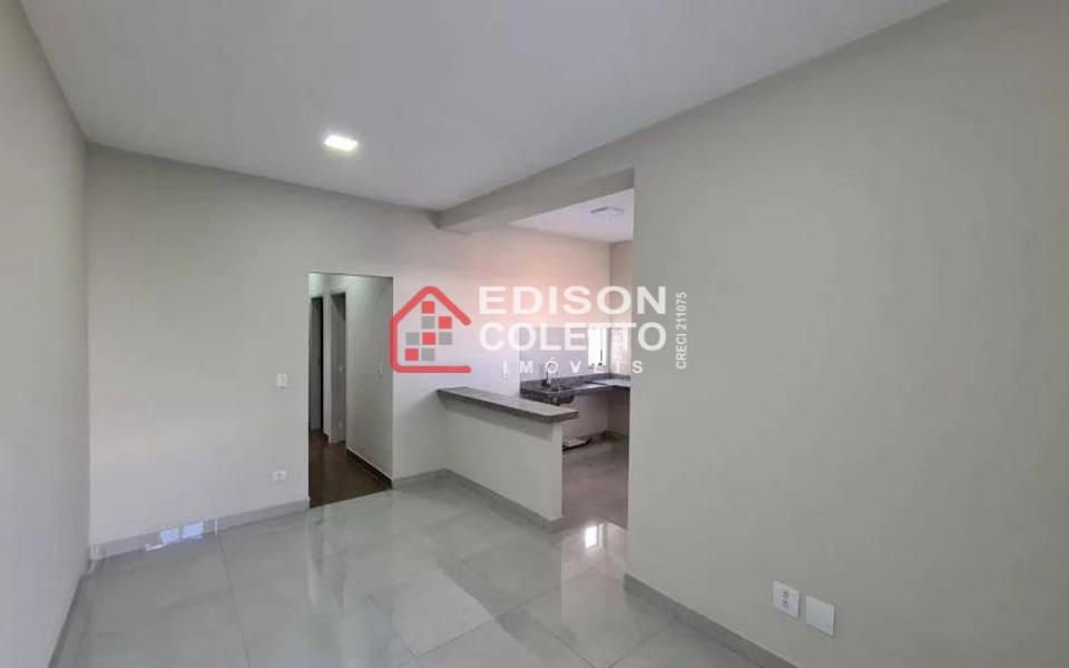 Casa à venda com 3 quartos, 100m² - Foto 7