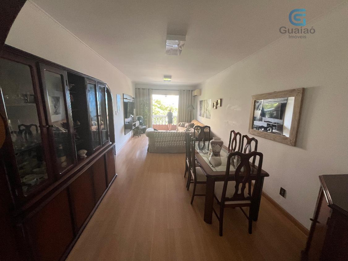 Apartamento à venda com 3 quartos, 185m² - Foto 2