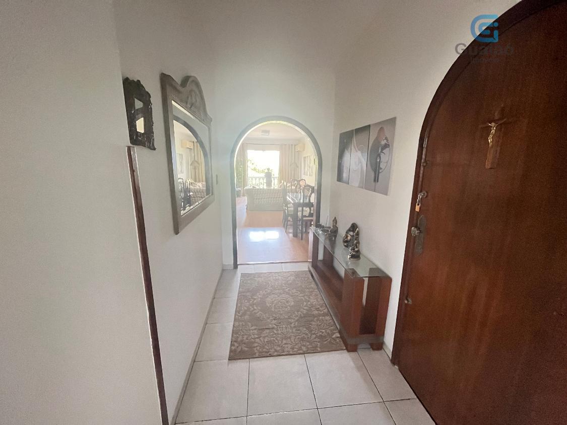 Apartamento à venda com 3 quartos, 185m² - Foto 5