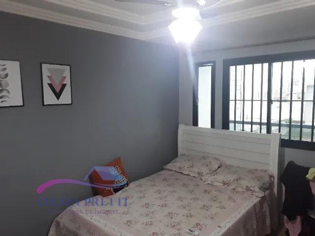 Sobrado à venda com 5 quartos, 180m² - Foto 9