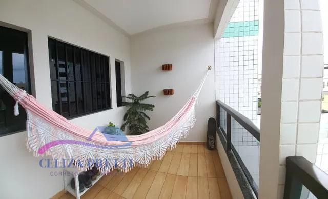 Sobrado à venda com 5 quartos, 180m² - Foto 1