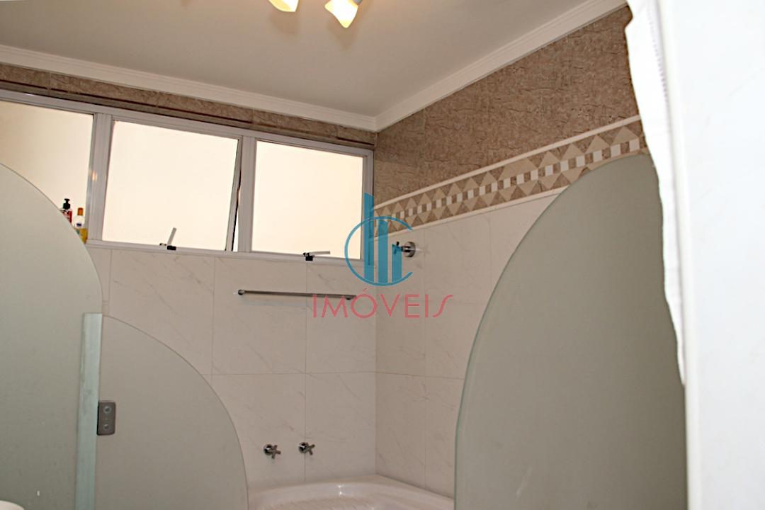 Apartamento à venda com 3 quartos, 220m² - Foto 22