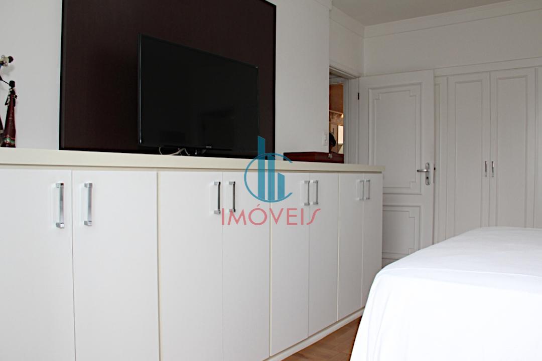 Apartamento à venda com 3 quartos, 220m² - Foto 27