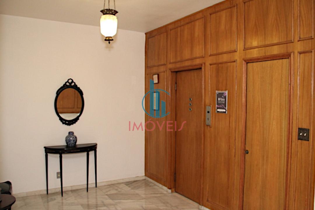 Apartamento à venda com 3 quartos, 220m² - Foto 44