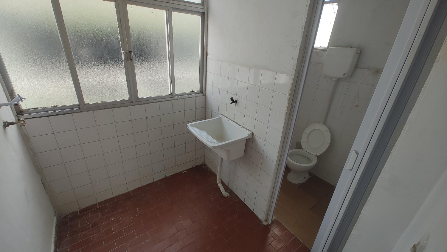 Apartamento à venda com 2 quartos, 80m² - Foto 13