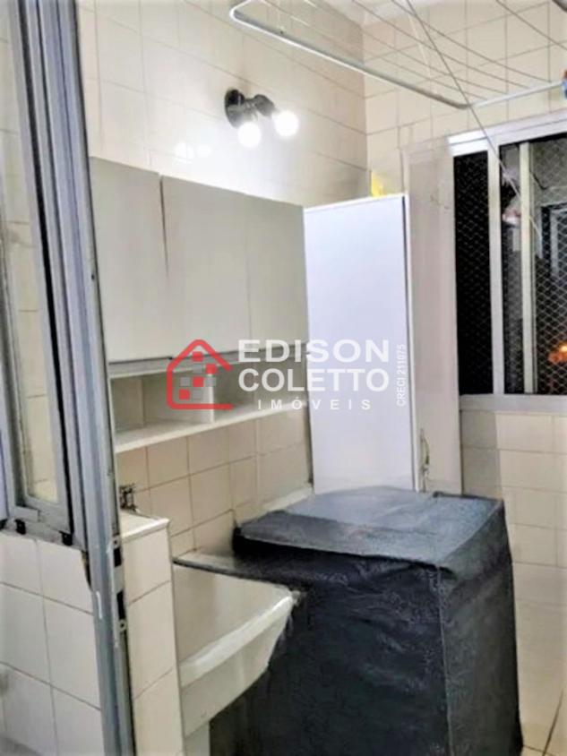 Apartamento à venda com 3 quartos, 74m² - Foto 12