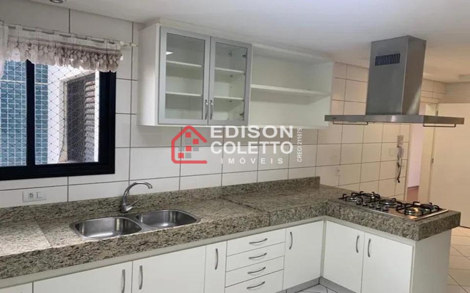 Apartamento à venda com 3 quartos, 169m² - Foto 16