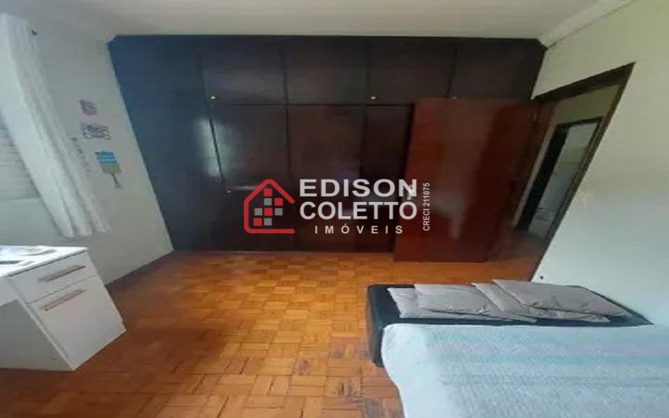 Casa à venda com 3 quartos, 141m² - Foto 8