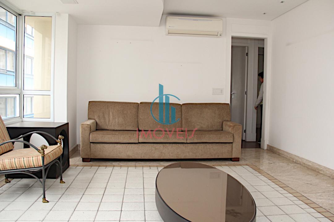 Apartamento à venda com 4 quartos, 230m² - Foto 8