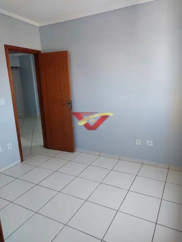 Apartamento à venda com 2 quartos, 65m² - Foto 4