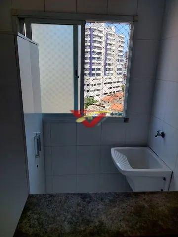 Apartamento à venda com 2 quartos, 65m² - Foto 3