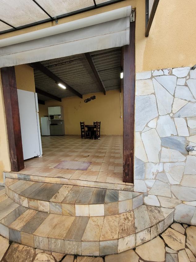 Fazenda à venda com 2 quartos, 1100m² - Foto 11