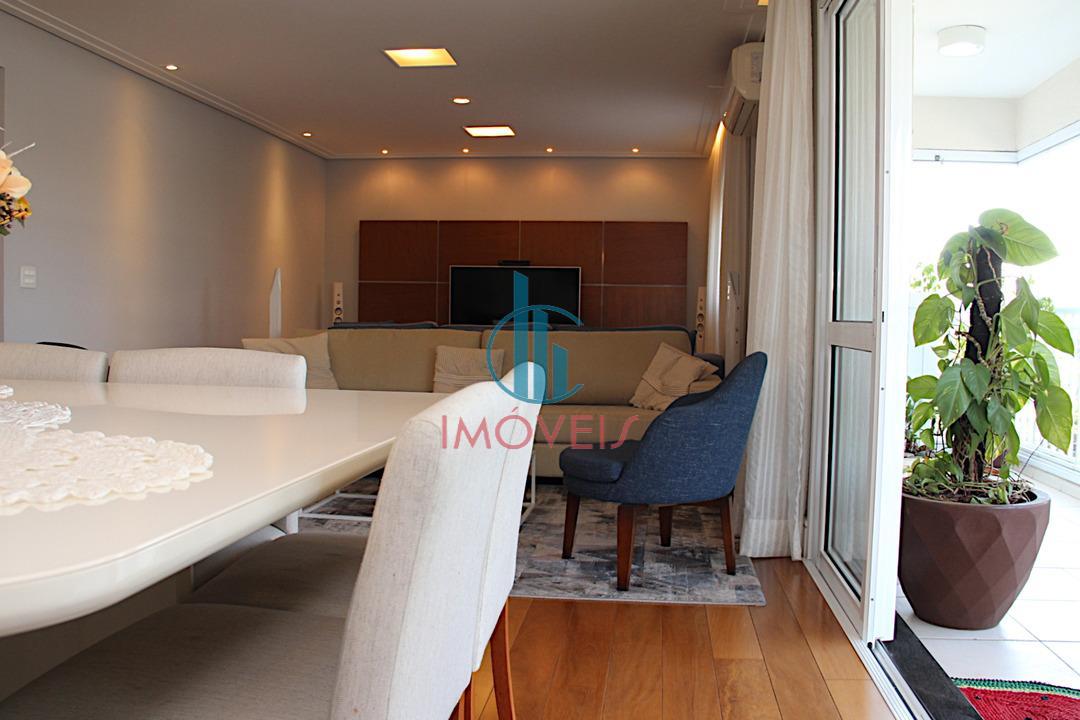 Apartamento à venda com 3 quartos, 181m² - Foto 6