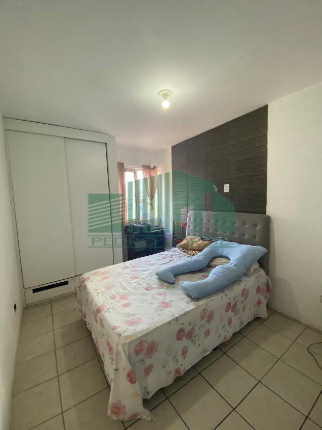 Apartamento à venda com 2 quartos, 80m² - Foto 4