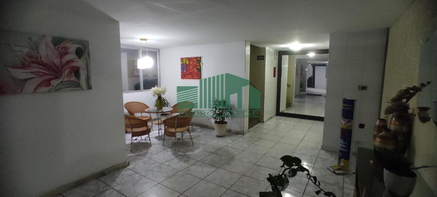 Apartamento à venda com 2 quartos, 80m² - Foto 11