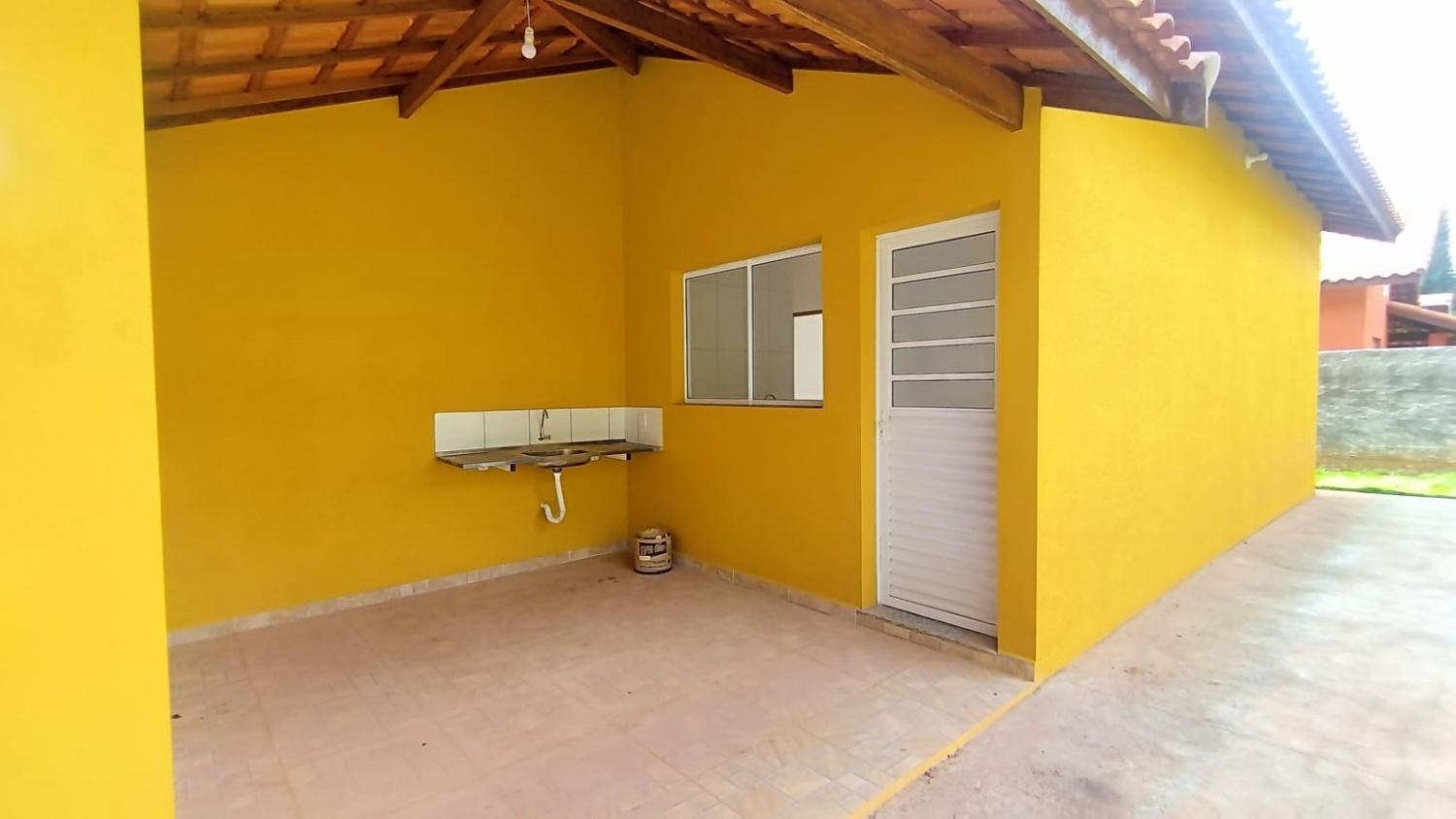 Fazenda à venda com 2 quartos, 864m² - Foto 1